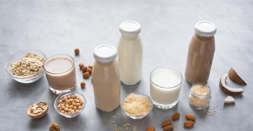 Plant-based milk spawns niche market in China